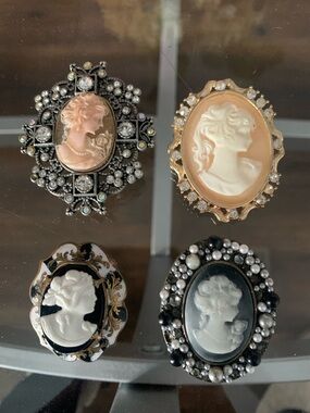 Cameo Brooch Lot - Pink, Peach, Black, Navy Cameos (4)